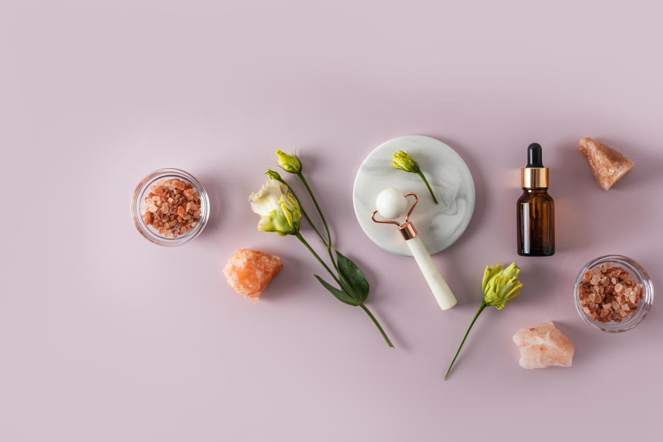 Synergy of Crystals and Essential Oils