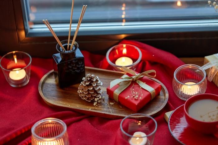 Pine vs Spice Reed Diffuser Holiday Comparison