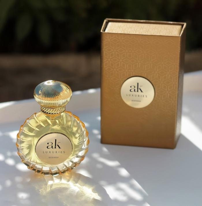 Chiński zakład produkujący perfumy adaptuje tradycyjne składniki i techniki z Bliskiego Wschodu